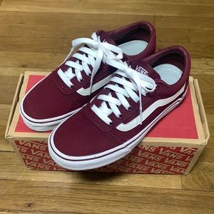 VANS (Canvas) BURGUNDY WOMEN US SIZE 8